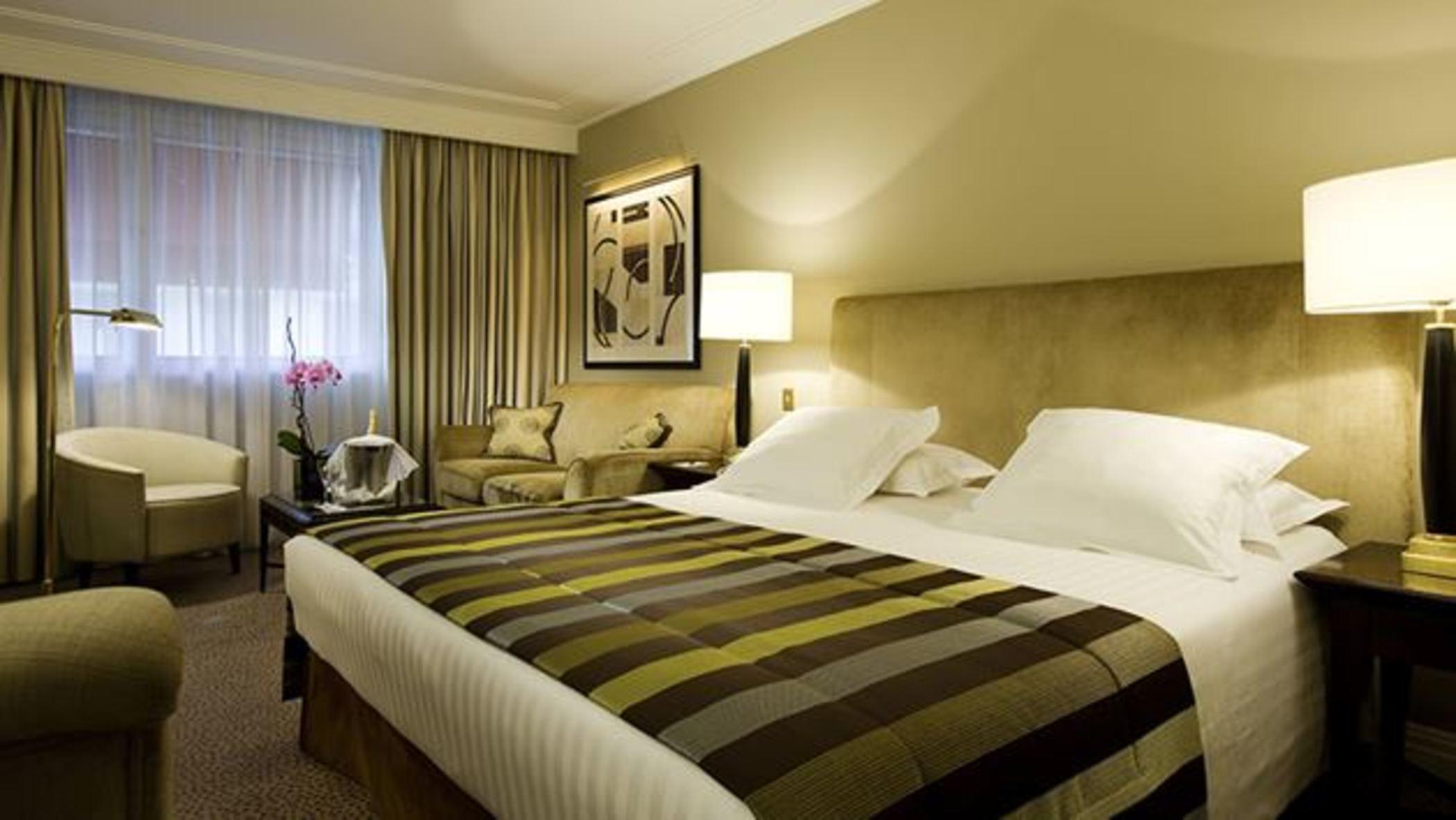 Warwick Champs-Elysees Paris Bilik gambar
